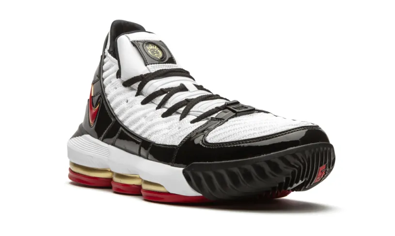 Nike Basketball LeBron 16 'Remix'